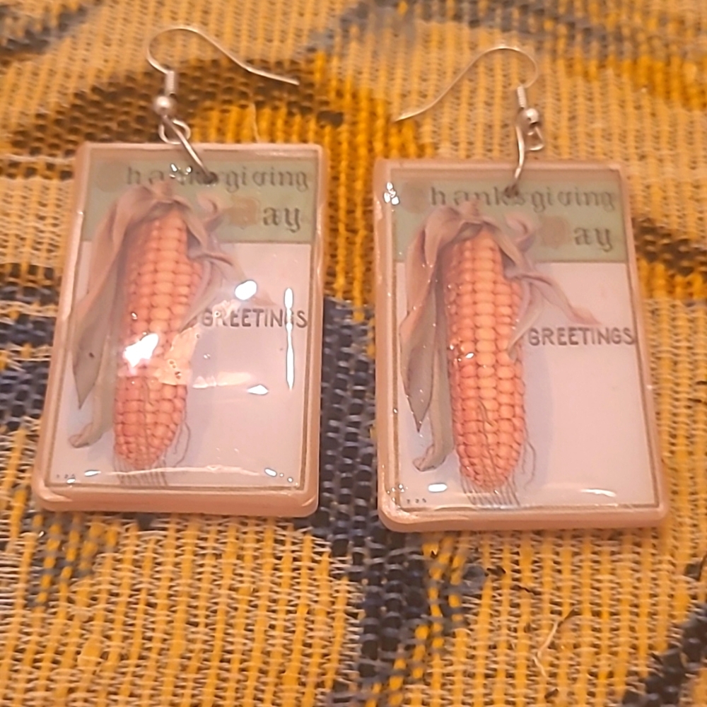 Thanksgiving Greetings Earrings 3 Pair $15